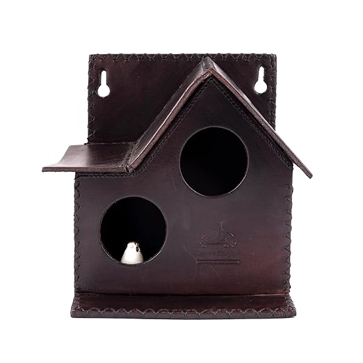 Sparrow Daughter Bird House – Original Leather, Hanging Nest Box for Balcony & Garden, Perfect for Sparrows, Lovebirds & Hummingbirds. Includes 50g Nesting Material Free!