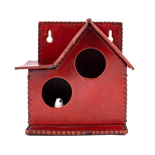 Sparrow Daughter Bird House – Original Leather, Hanging Nest Box for Balcony & Garden, Perfect for Sparrows, Lovebirds & Hummingbirds. Includes 50g Nesting Material Free!