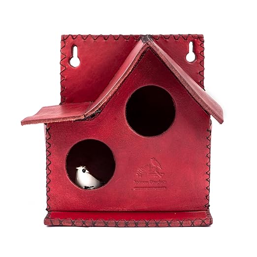 Sparrow Daughter Bird House – Original Leather, Hanging Nest Box for Balcony & Garden, Perfect for Sparrows, Lovebirds & Hummingbirds. Includes 50g Nesting Material Free!