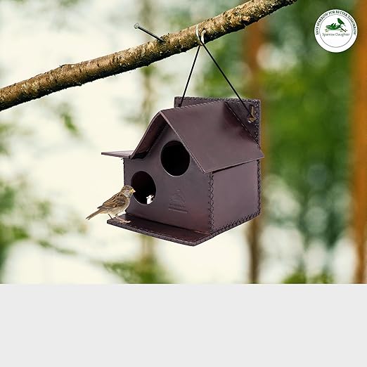Sparrow Daughter Bird House – Original Leather, Hanging Nest Box for Balcony & Garden, Perfect for Sparrows, Lovebirds & Hummingbirds. Includes 50g Nesting Material Free!